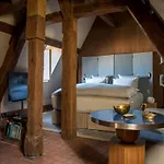 Cour Des Vosges - Evok Collection Paris