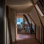 Cour Des Vosges - Evok Collection